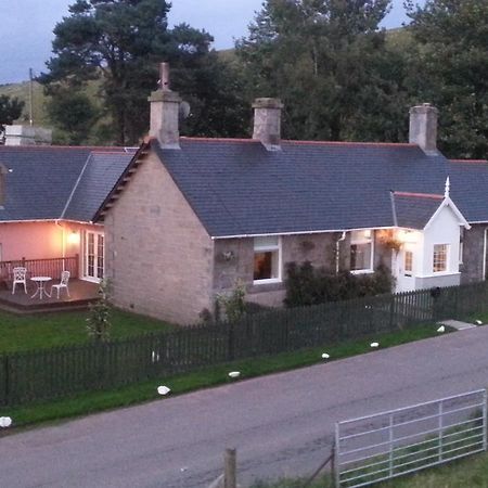 Station House Lanark Bed And Breakfast Exterior foto