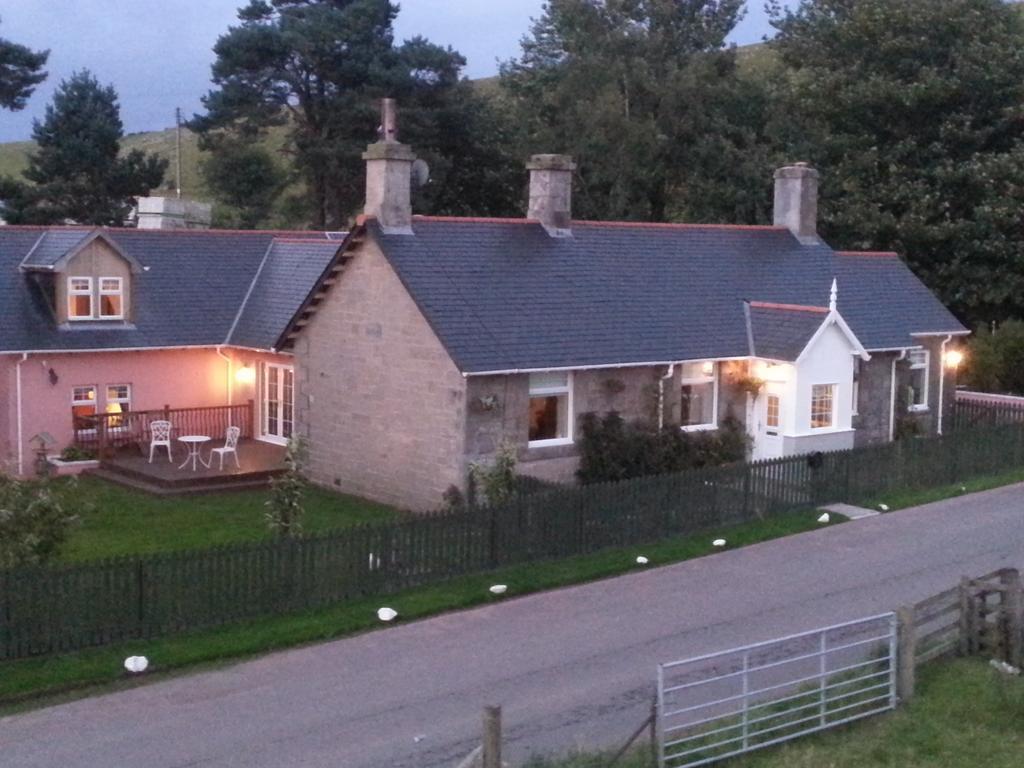 Station House Lanark Bed And Breakfast Exterior foto